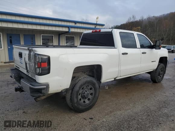 ✅ 2016 Chevrolet Silverado 2500HD Work Truck • VIN: 1GC1KUEG3GF168184 • Лот: 81453334. Опубликован ранее на Copart с пробегом 100 612 миль. Бесплатный доступ к архиву аукционных продаж из США и подробный отчёт об истории автомобиля на DreamBid. Изображение 3.