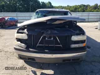 2002 Chevrolet Silverado 1500HD LS с VIN 1GCGK13U52F190696, выставлен на аукционе Copart как лот 63625965 с пробегом 287 469 миль миль и Списание • Salvage title. История ставок и продаж доступна на DreamBid. Изображение 5.