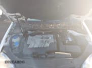 ✅ 2009 Volkswagen Jetta TDI • VIN: 3VWRL71K19M019803 • Лот: 43804606. Опубликован ранее на IAAI с пробегом 211 527 миль. Бесплатный доступ к архиву аукционных продаж из США и подробный отчёт об истории автомобиля на DreamBid. Изображение 10.