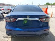 ✅ 2021 Nissan Maxima SV • VIN: 1N4AA6CV9MC503113 • Lot: 42874357. Wystawiony na IAAI z przebiegiem 93 404 mil. Bezpłatny archiwum sprzedaży aukcyjnych z USA i szczegółowy raport historii pojazdu na DreamBid. Zdjęcie 17.