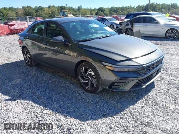 ✅ 2025 Hyundai Elantra SEL Convenience • VIN: KMHLS4DG9SU935756 • Lot: 43623411. Wystawiony na IAAI z przebiegiem 16 630 mil. Bezpłatny archiwum sprzedaży aukcyjnych z USA i szczegółowy raport historii pojazdu na DreamBid. Zdjęcie 1.