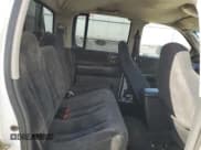 ✅ 2002 Dodge Dakota Sport • VIN: 1B7HG38NX2S637243 • Lot: 45389675. Wystawiony na Copart z przebiegiem 173 333 mil. Bezpłatny archiwum sprzedaży aukcyjnych z USA i szczegółowy raport historii pojazdu na DreamBid. Zdjęcie 10.