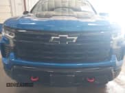 ✅ 2023 Chevrolet Silverado 1500 LT Trail Boss • VIN: 3GCUDFED7PG244061 • Lot: 41598489. Wystawiony na IAAI z przebiegiem 15 116 mil. Bezpłatny archiwum sprzedaży aukcyjnych z USA i szczegółowy raport historii pojazdu na DreamBid. Zdjęcie 6.
