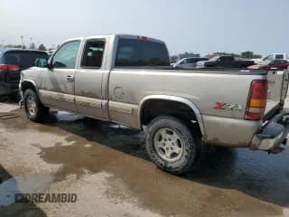 ✅ 2002 Chevrolet Silverado 1500 LT • VIN: 2GCEK19T121388463 • Лот: 70760384. Опубликован ранее на Copart с пробегом 372 649 миль. Бесплатный доступ к архиву аукционных продаж из США и подробный отчёт об истории автомобиля на DreamBid. Изображение 2.