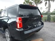 ✅ 2020 Chevrolet Tahoe LT • VIN: 1GNSCBKC1LR182348 • Lot: 42321890. Wystawiony na IAAI z przebiegiem 72 452 mil. Bezpłatny archiwum sprzedaży aukcyjnych z USA i szczegółowy raport historii pojazdu na DreamBid. Zdjęcie 13.