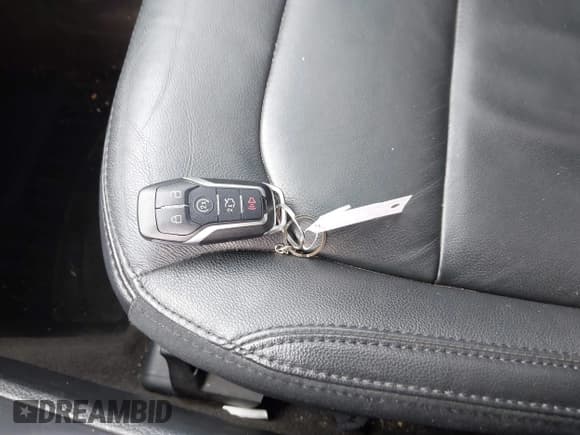 ✅ 2017 Ford Explorer XLT • VIN: 1FM5K8D88HGD84283 • Лот: 43609102. Опубликован ранее на IAAI с пробегом 105 629 миль. Бесплатный доступ к архиву аукционных продаж из США и подробный отчёт об истории автомобиля на DreamBid. Изображение 11.