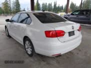 ✅ 2011 Volkswagen Jetta SE • VIN: 3VWDZ7AJXBM323475 • Lot: 43496583. Listed on IAAI with 107,404 mi. Free auction sales archive from the USA and detailed vehicle history report at DreamBid. Image 3.