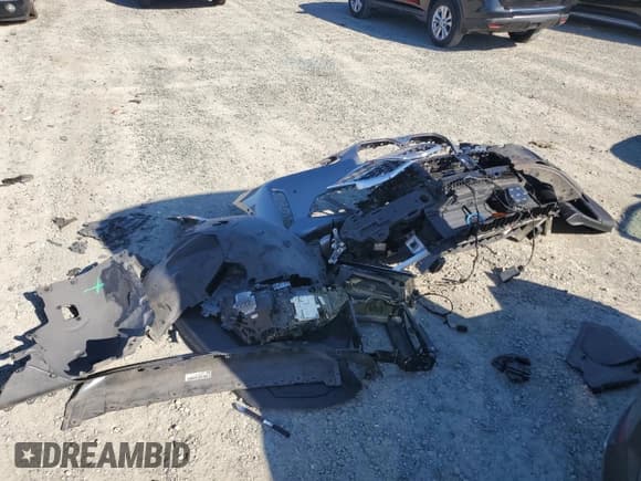 ✅ 2023 BMW i4 eDrive40 • VIN: WBY73AW06PFP47885 • Lot: 89691725. Listed on Copart with 60,261 mi. Free auction sales archive from the USA and detailed vehicle history report at DreamBid. Image 12.