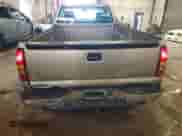 2002 Chevrolet Silverado 1500 z VIN 1GCEC14V02Z272202, wystawiony jako Copart lot #71356385 z przebiegiem 115 544 mil mil oraz Czysty tytuł • Clean title. Historia ofert i sprzedaży dostępna na DreamBid. Obrazek 6.