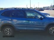 ✅ 2019 Subaru Forester Premium • VIN: JF2SKAGC5KH555346 • Lot: 43799040. Listed on IAAI with 16,520 mi. Free auction sales archive from the USA and detailed vehicle history report at DreamBid. Image 14.