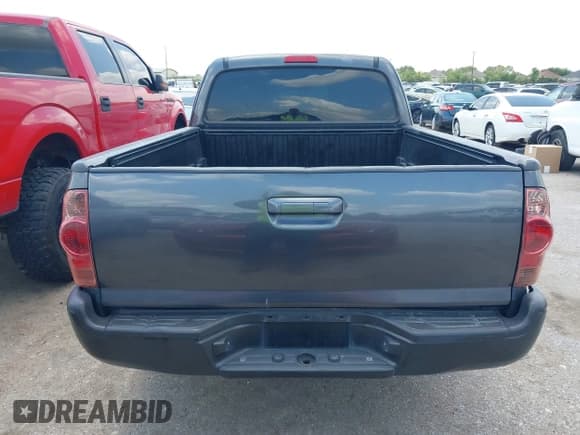 ✅ 2013 Toyota Tacoma • VIN: 5TFTX4CN2DX036132 • Lot: 42375408. Listed on IAAI with 145,161 mi. Free auction sales archive from the USA and detailed vehicle history report at DreamBid. Image 16.