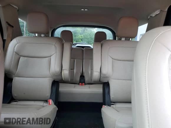 2022 Ford Explorer Limited z VIN 1FMSK8FH2NGA71368, wystawiony jako Copart lot #68498025 z przebiegiem 72 482 mil mil oraz Szkoda całkowita • Salvage title. Historia ofert i sprzedaży dostępna na DreamBid. Obrazek 10.