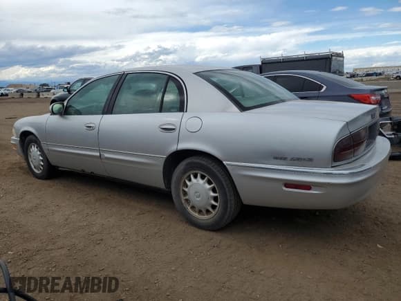 ✅ 1999 Buick Park Avenue • VIN: 1G4CW52K0X4660349 • Лот: 81530315. Опубликован ранее на Copart с пробегом 104 793 миль. Бесплатный доступ к архиву аукционных продаж из США и подробный отчёт об истории автомобиля на DreamBid. Изображение 2.