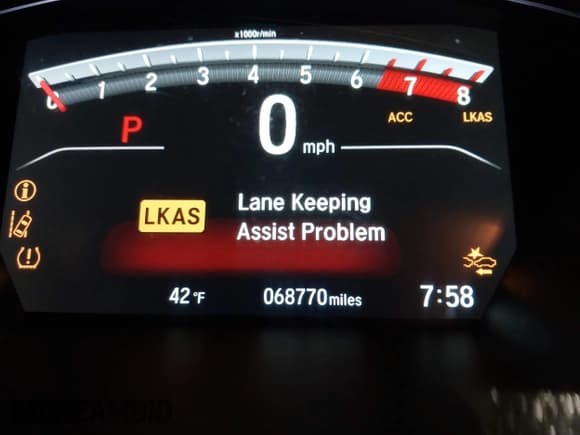 ✅ 2018 Honda CR-V EX-L • VIN: 2HKRW2H84JH612783 • Lot: 43574561. Listed on IAAI with 68,770 mi. Free auction sales archive from the USA and detailed vehicle history report at DreamBid. Image 15.