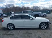 ✅ 2015 BMW 3 Series 328i • VIN: WBA3C1C56FK118629 • Lot: 41863460. Wystawiony na IAAI z przebiegiem 83 176 mil. Bezpłatny archiwum sprzedaży aukcyjnych z USA i szczegółowy raport historii pojazdu na DreamBid. Zdjęcie 14.