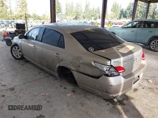 ✅ 2006 Toyota Avalon XLS • VIN: 4T1BK36B16U138902 • Lot: 43566489. Wystawiony na IAAI z przebiegiem 207 159 mil. Bezpłatny archiwum sprzedaży aukcyjnych z USA i szczegółowy raport historii pojazdu na DreamBid. Zdjęcie 3.