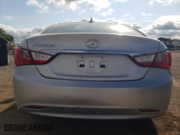 ✅ 2013 Hyundai Sonata GLS • VIN: 5NPEB4AC5DH757274 • Lot: 70375764. Listed on Copart with Not provided. Free auction sales archive from the USA and detailed vehicle history report at DreamBid. Image 6.