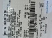 ✅ 2024 Ford Mustang GT Premium • VIN: 1FA6P8CF0R5421288 • Lot: 86773205. Wystawiony na Copart z przebiegiem 28 720 mil. Bezpłatny archiwum sprzedaży aukcyjnych z USA i szczegółowy raport historii pojazdu na DreamBid. Zdjęcie 13.