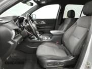 ✅ 2022 Chevrolet Traverse LT Cloth • VIN: 1GNEVMKW6NJ171683 • Lot: 90921995. Listed on Copart with 383,421 mi. Free auction sales archive from the USA and detailed vehicle history report at DreamBid. Image 7.