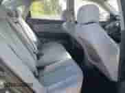 2008 Hyundai Elantra GLS z VIN KMHDU46D68U351728, wystawiony jako Copart lot #71090254 z przebiegiem 89 781 mil mil oraz Czysty tytuł • Clean title. Historia ofert i sprzedaży dostępna na DreamBid. Obrazek 10.