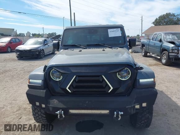 ✅ 2024 Jeep Gladiator Sport S • VIN: 1C6HJTAG9RL112537 • Lot: 43603543. Wystawiony na IAAI z przebiegiem 16 711 mil. Bezpłatny archiwum sprzedaży aukcyjnych z USA i szczegółowy raport historii pojazdu na DreamBid. Zdjęcie 12.