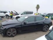 ✅ 2025 Genesis G70 Sport Advanced • VIN: KMTG54SE7SU158171 • Lot: 43397357. Listed on IAAI with 3,079 mi. Free auction sales archive from the USA and detailed vehicle history report at DreamBid. Image 14.