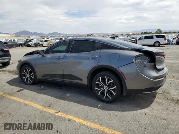 ✅ 2025 Toyota Crown XLE • VIN: JTDAAAAF7S3034822 • Lot: 70524085. Wystawiony na Copart z przebiegiem 15 806 mil. Bezpłatny archiwum sprzedaży aukcyjnych z USA i szczegółowy raport historii pojazdu na DreamBid. Zdjęcie 2.