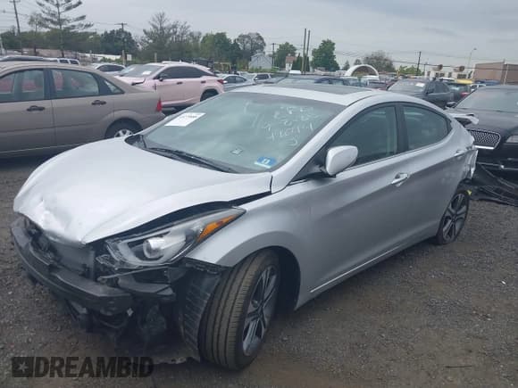 ✅ 2015 Hyundai Elantra Sport • VIN: KMHDH4AH2FU249094 • Lot: 43275888. Listed on IAAI with 101,798 mi. Free auction sales archive from the USA and detailed vehicle history report at DreamBid. Image 17.