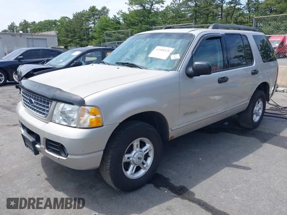 ✅ 2005 Ford Explorer XLT • VIN: 1FMZU73K85UB95584 • Лот: 42588525. Опубликован ранее на IAAI с пробегом 135 088 миль. Бесплатный доступ к архиву аукционных продаж из США и подробный отчёт об истории автомобиля на DreamBid. Изображение 17.