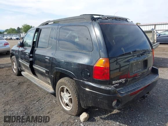 ✅ 2004 GMC Envoy SLT • VIN: 1GKET16P346240321 • Lot: 43031377. Listed on IAAI with 204,113 mi. Free auction sales archive from the USA and detailed vehicle history report at DreamBid. Image 3.