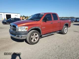 ✅ 2008 Dodge 1500 SLT • VIN: 1D7HU18228S543911 • Лот: 91185755. Опубликован ранее на Copart с пробегом 171 233 миль. Бесплатный доступ к архиву аукционных продаж из США и подробный отчёт об истории автомобиля на DreamBid. Изображение 1.
