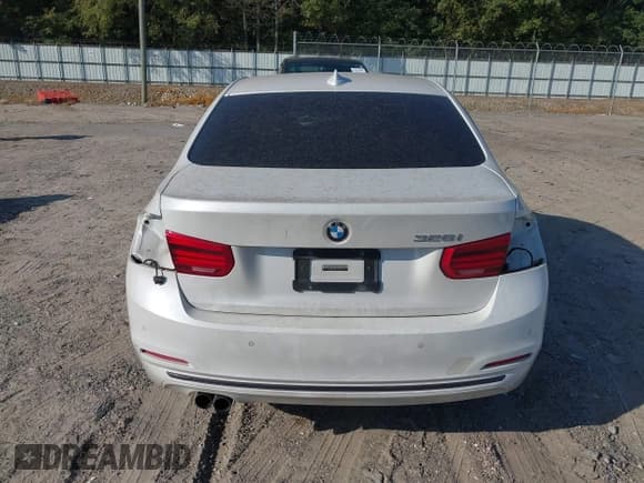 ✅ 2016 BMW 3 Series 328i • VIN: WBA8E9G5XGNT42754 • Лот: 43292950. Опубликован ранее на IAAI с пробегом 149 365 миль. Бесплатный доступ к архиву аукционных продаж из США и подробный отчёт об истории автомобиля на DreamBid. Изображение 17.