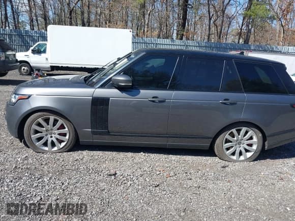 ✅ 2016 Land Rover Range Rover Supercharged • VIN: SALGS2EF4GA293593 • Lot: 41816787. Listed on IAAI with 168,704 mi. Free auction sales archive from the USA and detailed vehicle history report at DreamBid. Image 14.
