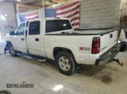 ✅ 2004 Chevrolet Silverado 1500 LS • VIN: 2GCEK13T041419603 • Lot: 57208774. Wystawiony na Copart z przebiegiem 179 514 mil. Bezpłatny archiwum sprzedaży aukcyjnych z USA i szczegółowy raport historii pojazdu na DreamBid. Zdjęcie 2.