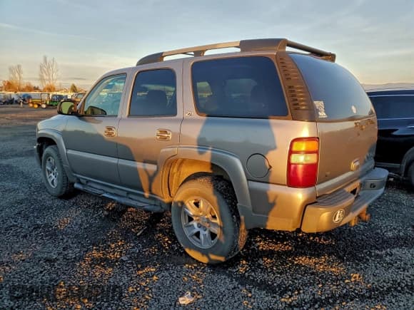 ✅ 2003 Chevrolet Tahoe Z71 • VIN: 1GNEK13TX3R295448 • Lot: 96399615. Listed on Copart with 287,670 mi. Free auction sales archive from the USA and detailed vehicle history report at DreamBid. Image 2.