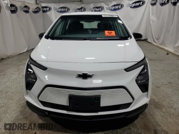 ✅ 2023 Chevrolet Bolt EV 1LT • VIN: 1G1FW6S07P4187628 • Lot: 89004745. Wystawiony na Copart z przebiegiem Nie podano. Bezpłatny archiwum sprzedaży aukcyjnych z USA i szczegółowy raport historii pojazdu na DreamBid. Zdjęcie 5.