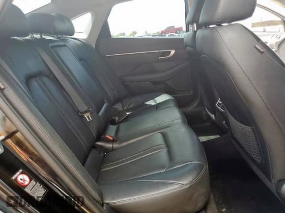 ✅ 2022 Hyundai Sonata Limited • VIN: KMHL34J29NA194892 • Лот: 81765885. Опубликован ранее на Copart с пробегом 57 271 миль. Бесплатный доступ к архиву аукционных продаж из США и подробный отчёт об истории автомобиля на DreamBid. Изображение 10.