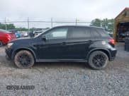 ✅ 2018 Mitsubishi Outlander ES • VIN: JA4AR3AUXJU015025 • Lot: 42479945. Listed on IAAI with 62,657 mi. Free auction sales archive from the USA and detailed vehicle history report at DreamBid. Image 15.