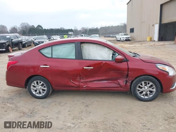 ✅ 2018 Nissan Versa SV • VIN: 3N1CN7AP1JL856871 • Lot: 41686595. Listed on IAAI with 139,608 mi. Free auction sales archive from the USA and detailed vehicle history report at DreamBid. Image 13.