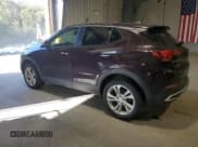 ✅ 2020 Buick Encore GX Preferred • VIN: KL4MMCSL3LB117038 • Lot: 84951495. Wystawiony na Copart z przebiegiem 60 027 mil. Bezpłatny archiwum sprzedaży aukcyjnych z USA i szczegółowy raport historii pojazdu na DreamBid. Zdjęcie 2.