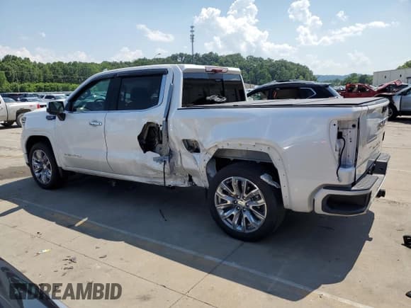 ✅ 2025 GMC Sierra 1500 Denali • VIN: 3GTUUGEL0SG109459 • Лот: 62396645. Опубликован ранее на Copart с пробегом 15 410 миль. Бесплатный доступ к архиву аукционных продаж из США и подробный отчёт об истории автомобиля на DreamBid. Изображение 2.