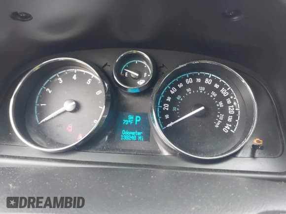 ✅ 2013 Chevrolet Captiva Sport LS • VIN: 3GNAL2EK2DS634921 • Lot: 42392099. Wystawiony na IAAI z przebiegiem 139 249 mil. Bezpłatny archiwum sprzedaży aukcyjnych z USA i szczegółowy raport historii pojazdu na DreamBid. Zdjęcie 7.