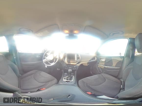 ✅ 2015 Jeep Cherokee Latitude • VIN: 1C4PJMCS2FW789483 • Lot: 86440765. Listed on Copart with 150,275 mi. Free auction sales archive from the USA and detailed vehicle history report at DreamBid. Image 14.