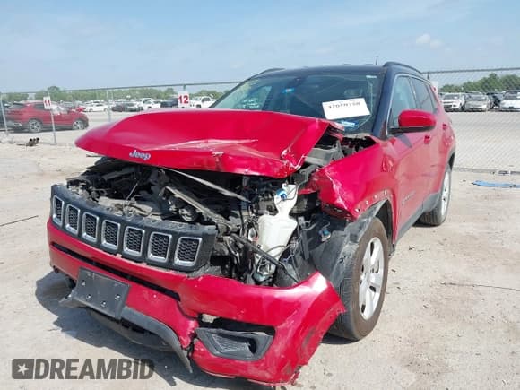 ✅ 2018 Jeep Compass Latitude • VIN: 3C4NJCBBXJT240888 • Lot: 42050758. Listed on IAAI with 81,065 mi. Free auction sales archive from the USA and detailed vehicle history report at DreamBid. Image 18.