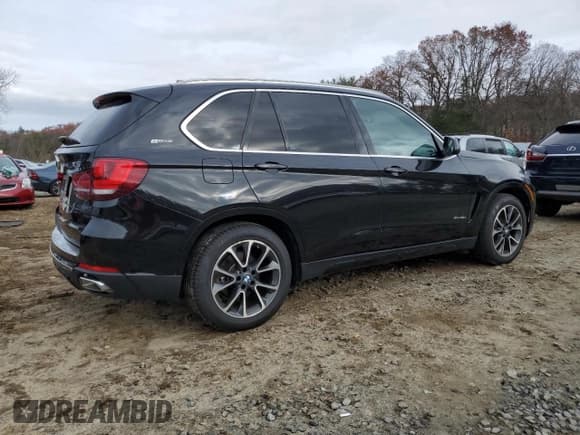 ✅ 2017 BMW X5 xDrive40e • VIN: 5UXKT0C55H0S79866 • Lot: 93727355. Wystawiony na Copart z przebiegiem 133 088 mil. Bezpłatny archiwum sprzedaży aukcyjnych z USA i szczegółowy raport historii pojazdu na DreamBid. Zdjęcie 3.