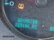 ✅ 2014 GMC Yukon SLT • VIN: 1GKS1CE06ER248616 • Lot: 42498184. Listed on IAAI with 123,186 mi. Free auction sales archive from the USA and detailed vehicle history report at DreamBid. Image 15.