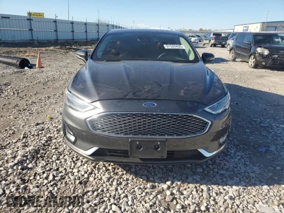 ✅ 2019 Ford Fusion Titanium • VIN: 3FA6P0RU8KR144707 • Lot: 91529435. Listed on Copart with 170,451 mi. Free auction sales archive from the USA and detailed vehicle history report at DreamBid. Image 5.