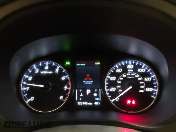 ✅ 2020 Mitsubishi Outlander SE • VIN: JA4AD3A34LZ044032 • Lot: 41566836. Listed on IAAI with 126,146 mi. Free auction sales archive from the USA and detailed vehicle history report at DreamBid. Image 7.