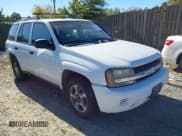 ✅ 2006 Chevrolet TrailBlazer LT • VIN: 1GNDT13S662334551 • Лот: 43449905. Опубликован ранее на IAAI с пробегом 176 222 миль. Бесплатный доступ к архиву аукционных продаж из США и подробный отчёт об истории автомобиля на DreamBid. Изображение 1.
