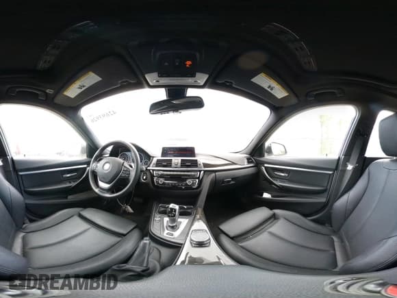 ✅ 2018 BMW 3 Series 330e • VIN: WBA8E1C5XJA180355 • Lot: 42693926. Listed on IAAI with 52,511 mi. Free auction sales archive from the USA and detailed vehicle history report at DreamBid. Image 19.